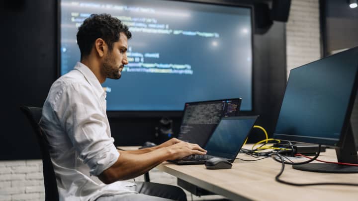 جنگ استعدادهای هوش مصنوعی