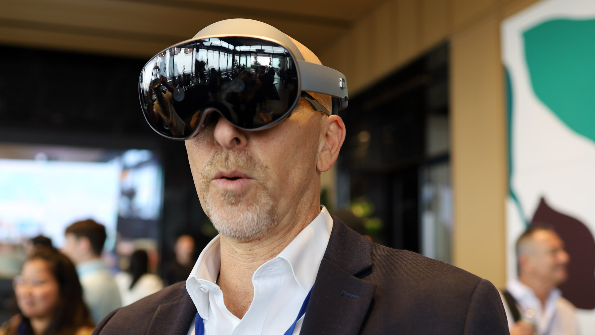 فرمانهای صوتی هدست XR