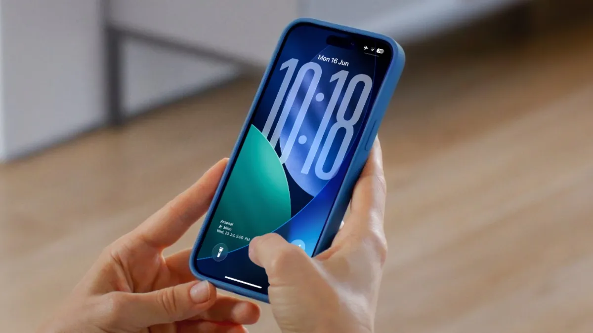 بهروزرسانی iOS 26.1