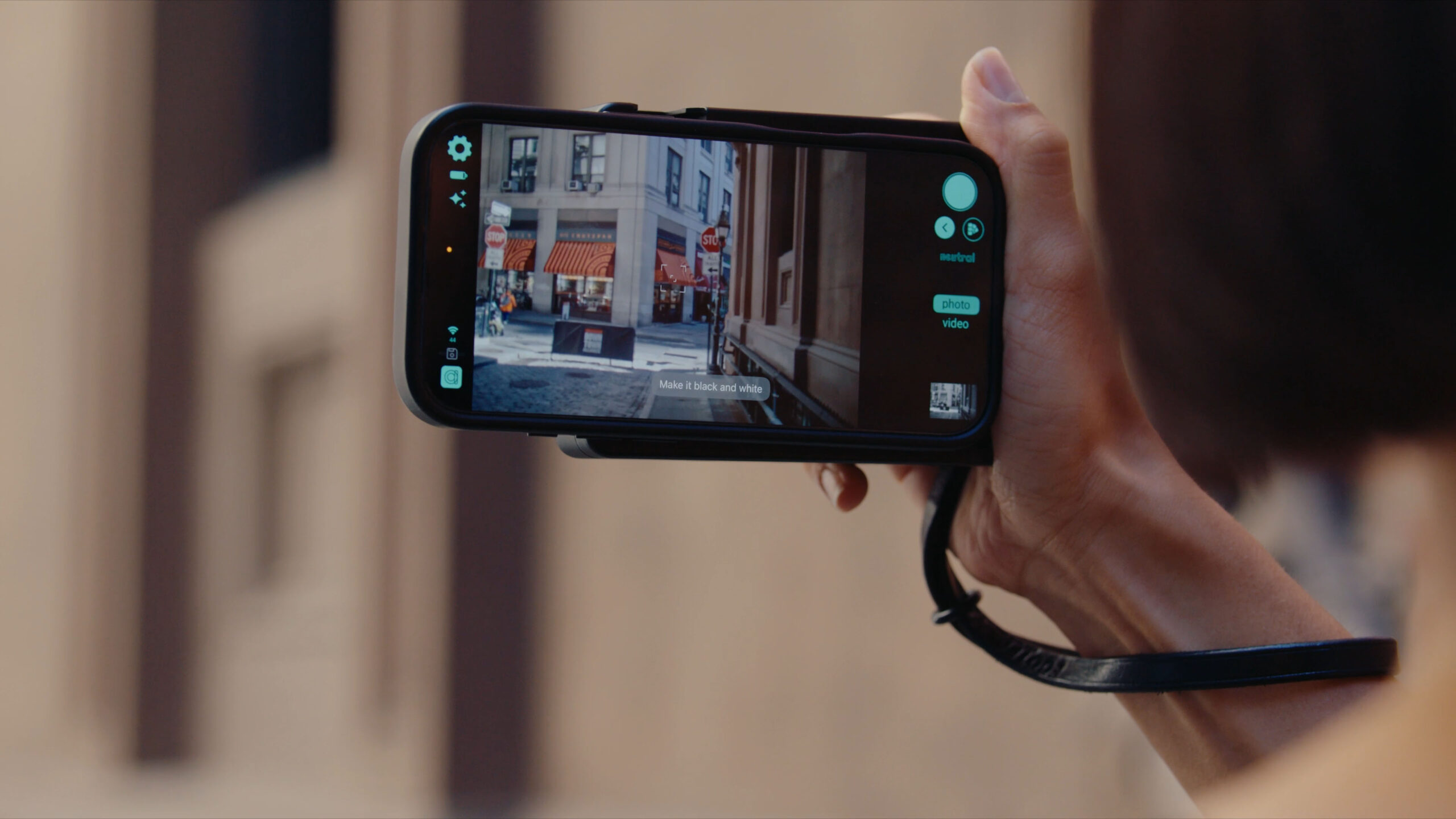 دوربین میکرو چهار سوم کایرا