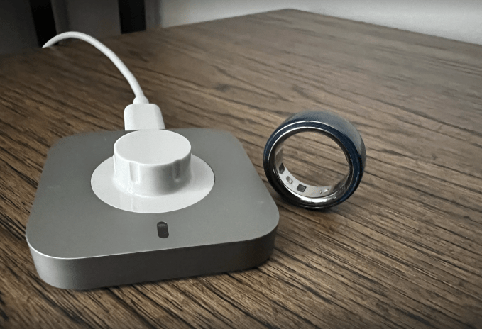 حلقه هوشمند اورا ۴ سرامیکی