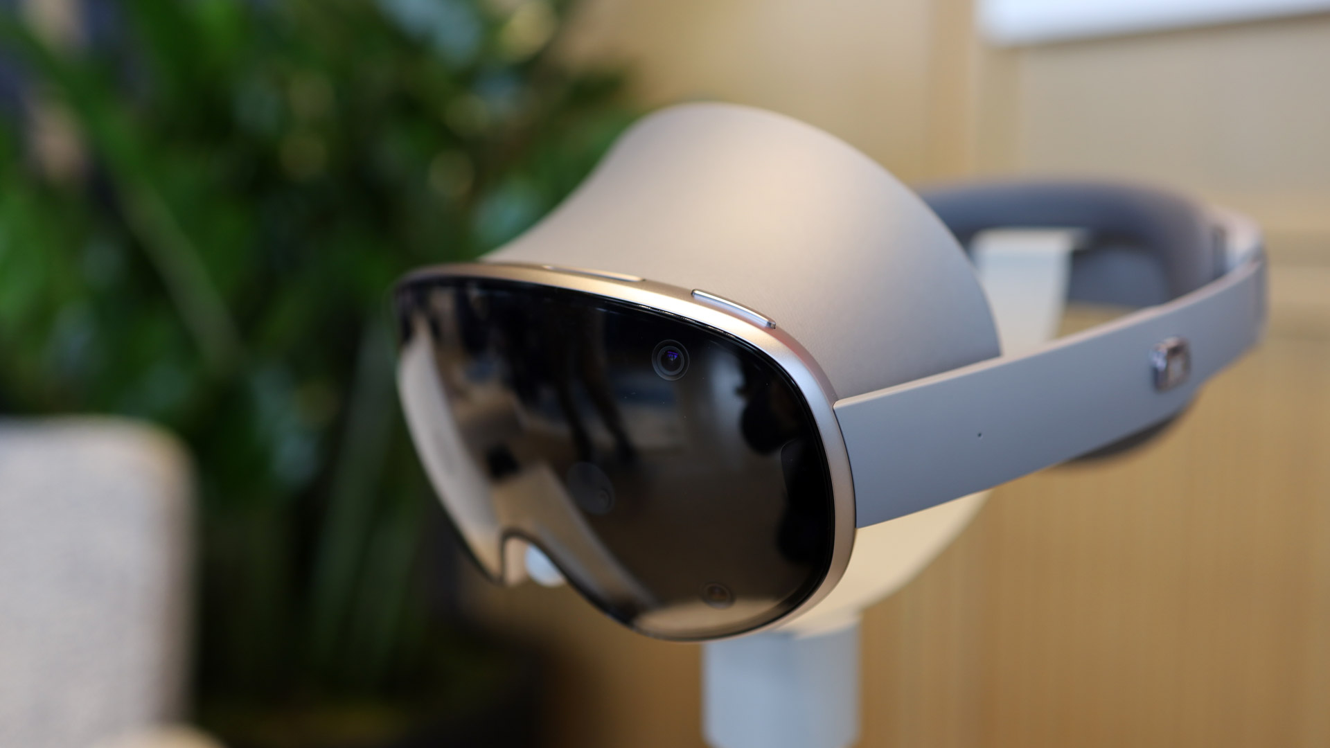 فرمانهای صوتی هدست XR