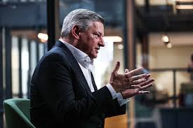 معامله نتفلیکس و ورنر براس